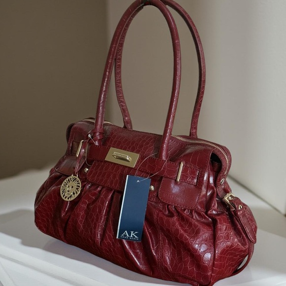 NWT Anne Klein Elegant Red Leather Satchel Shoulder Handbag! NEW! - Picture 2 of 14